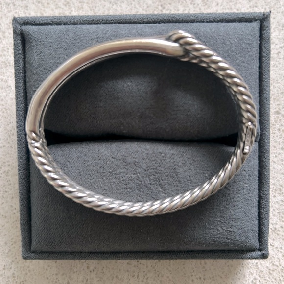 David Yurman's Labyrinth Single-Loop 925 Sterling Silver - Picture 1 of 6